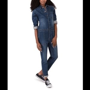 TAGS denim jumpsuit size medium travel apparel getaway style